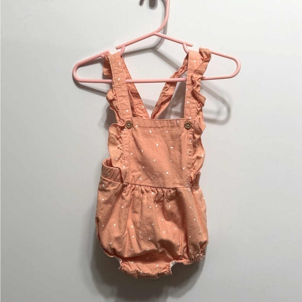 Ruffled Strap Bubble Romper 4-6 months - Picture 1 of 4
